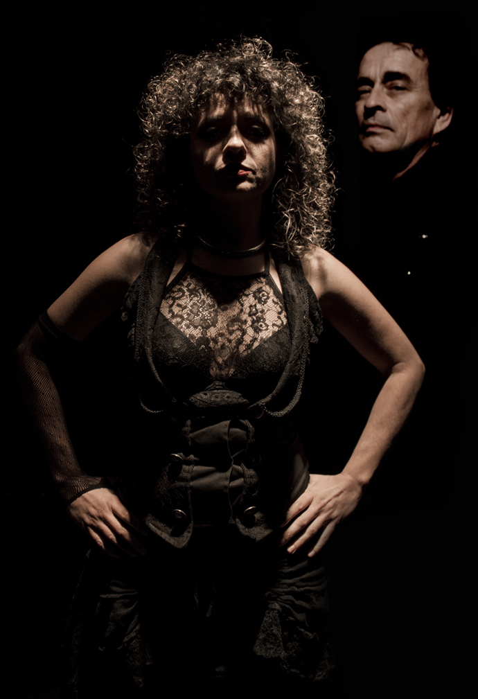 PUTAN CLUB - Copyright Renaud de Foville