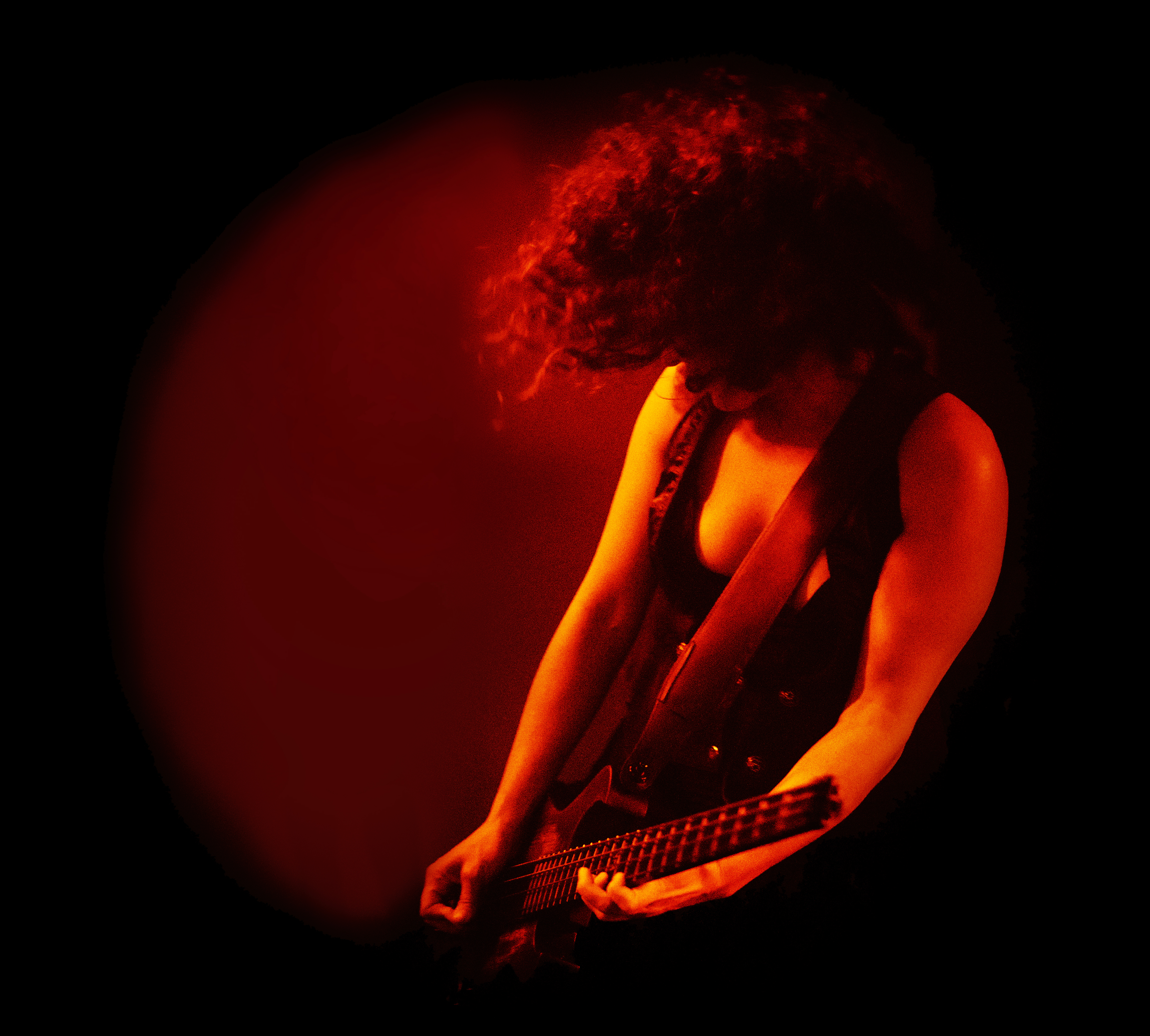 PUTAN CLUB - Iris Mardémoutou